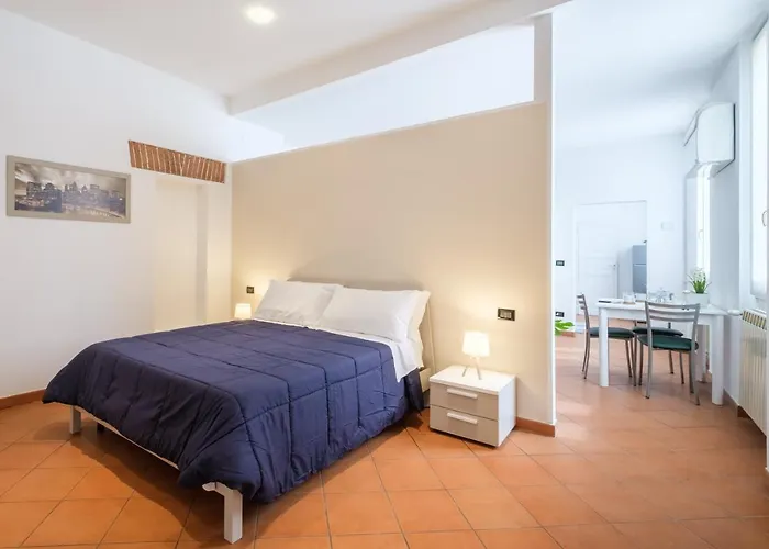 Dell'abbadia By * Болонья